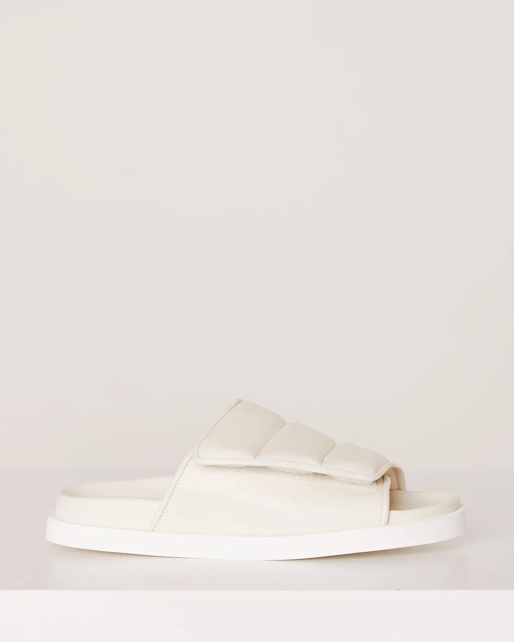 Gia Borghini   Sandals Stitched Puffy  Ivory cream 